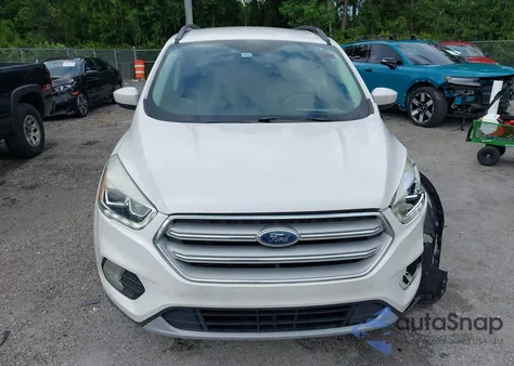 2018 Ford Escape Sel z USA, uszkodzony, nr VIN 1FMCU0HD8JUC67353